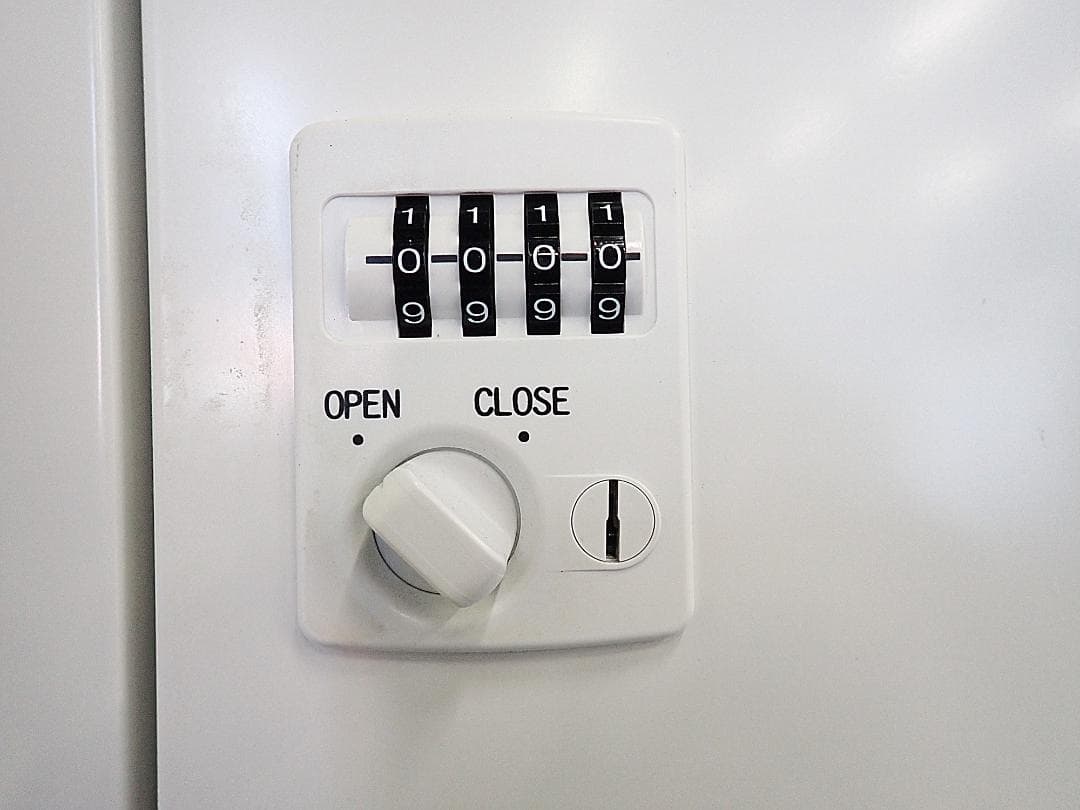 引取限定　プラス　6人用パーソナルロッカー　59-0128