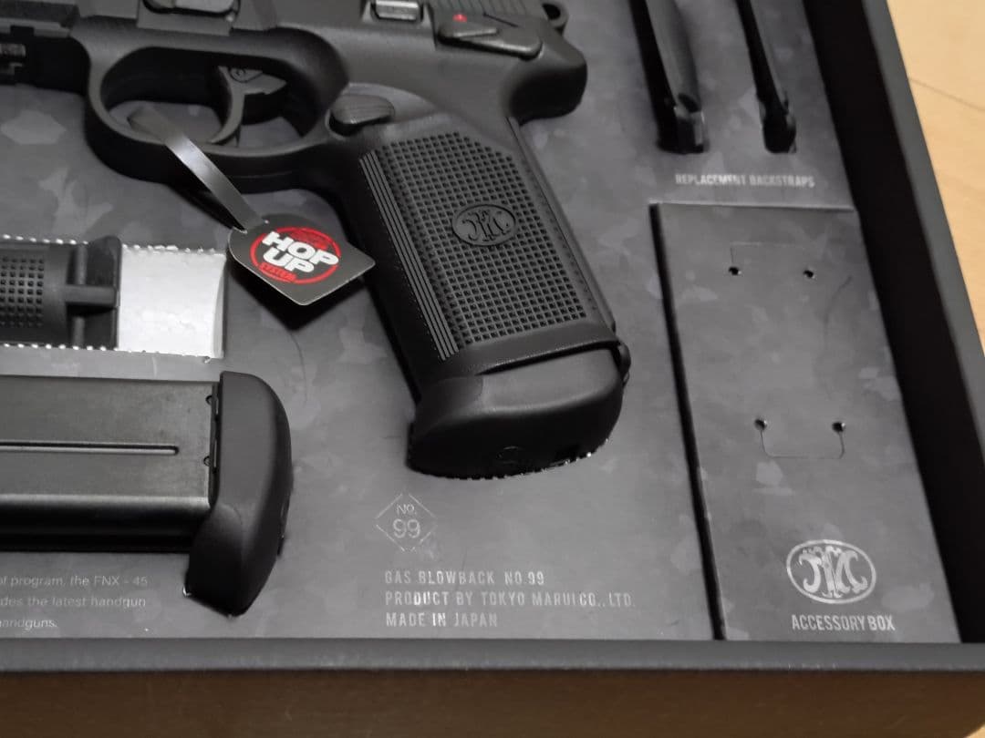東京マルイ　fnx45　タクティカル　BLACK