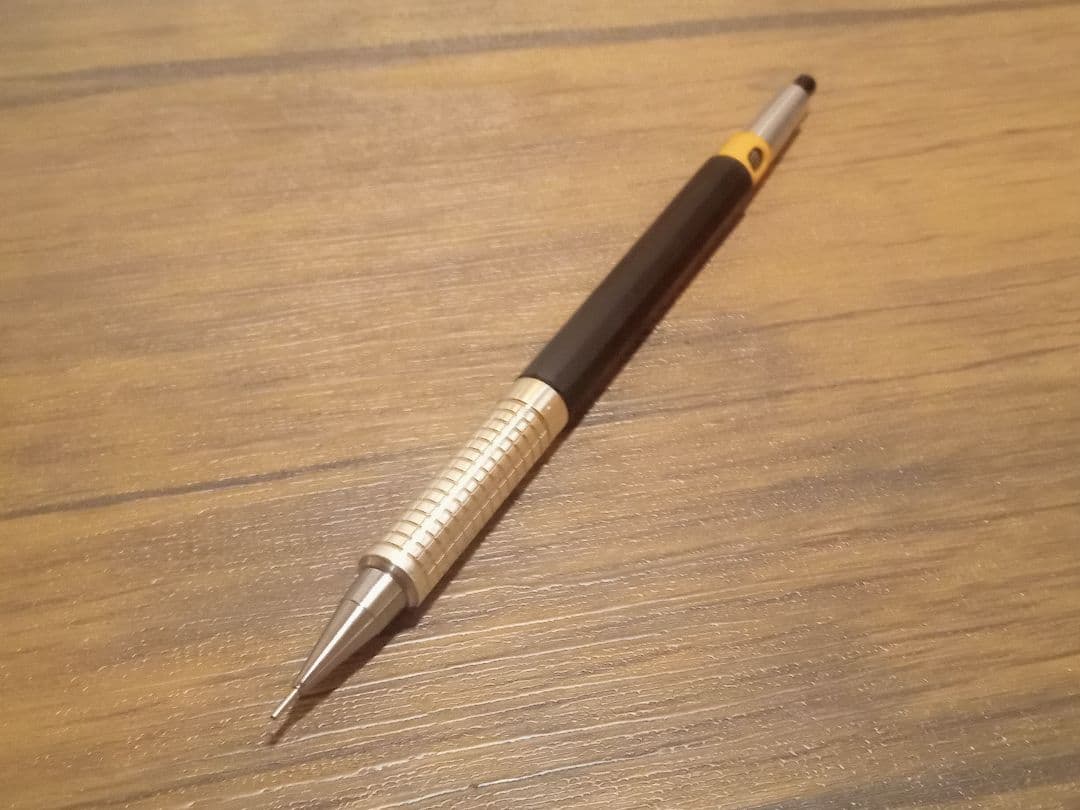 pg5カスタム　シャープタンク　チューニングシャープ　925グリップ