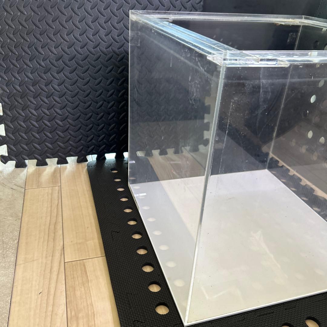 アクリル水槽　45✖︎45✖︎45