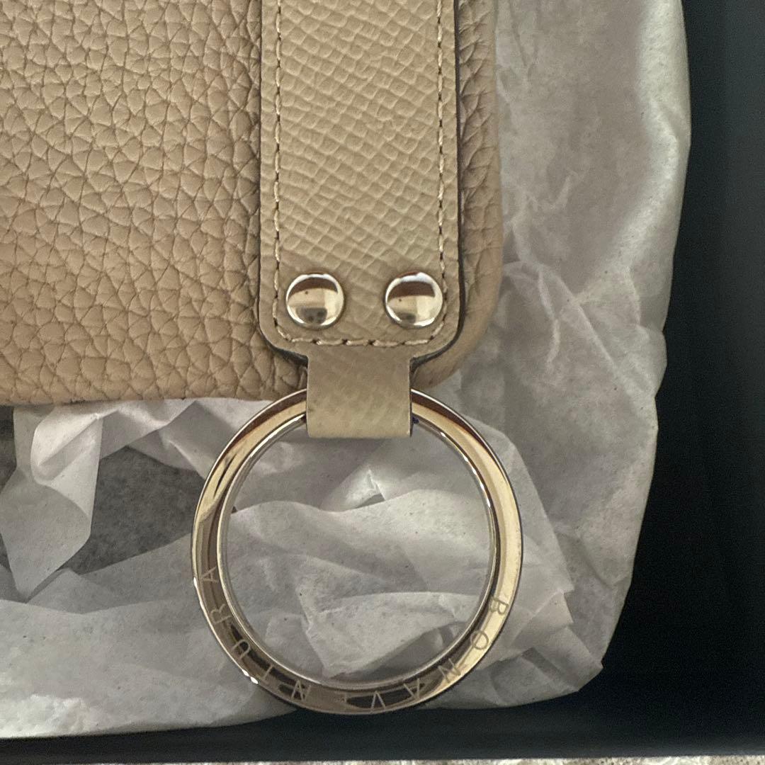 最終価格　ボナペンチュラ　iPhone16 Proケース、ストラップセット