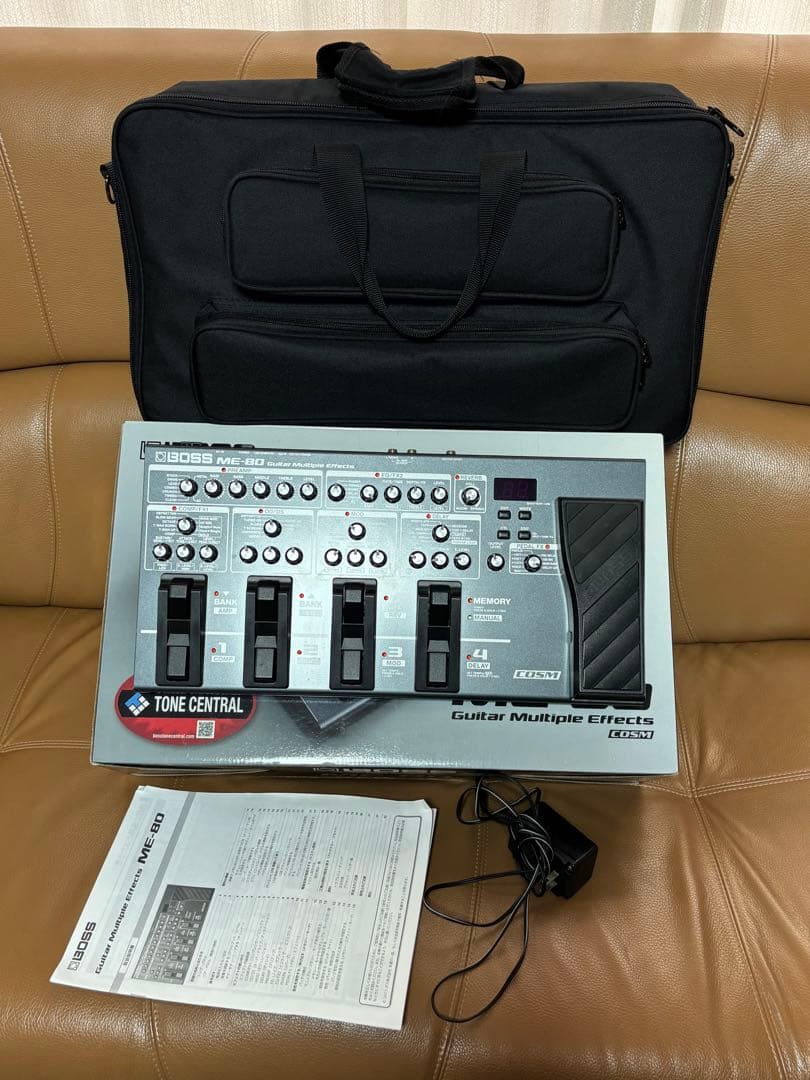 BOSS ME-80 マルチエフェクター　ソフトケース付き