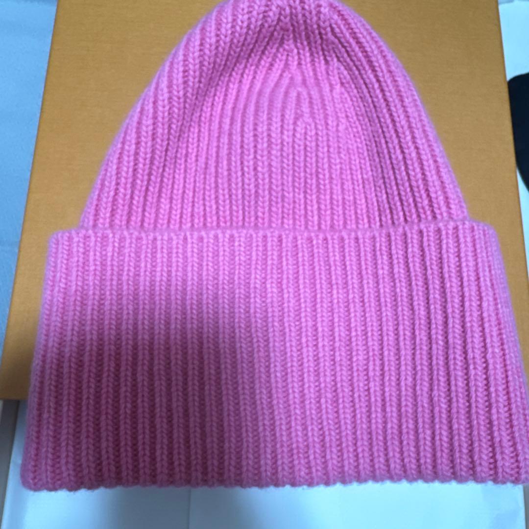 ルイ・ヴィトン ピンク ニット帽