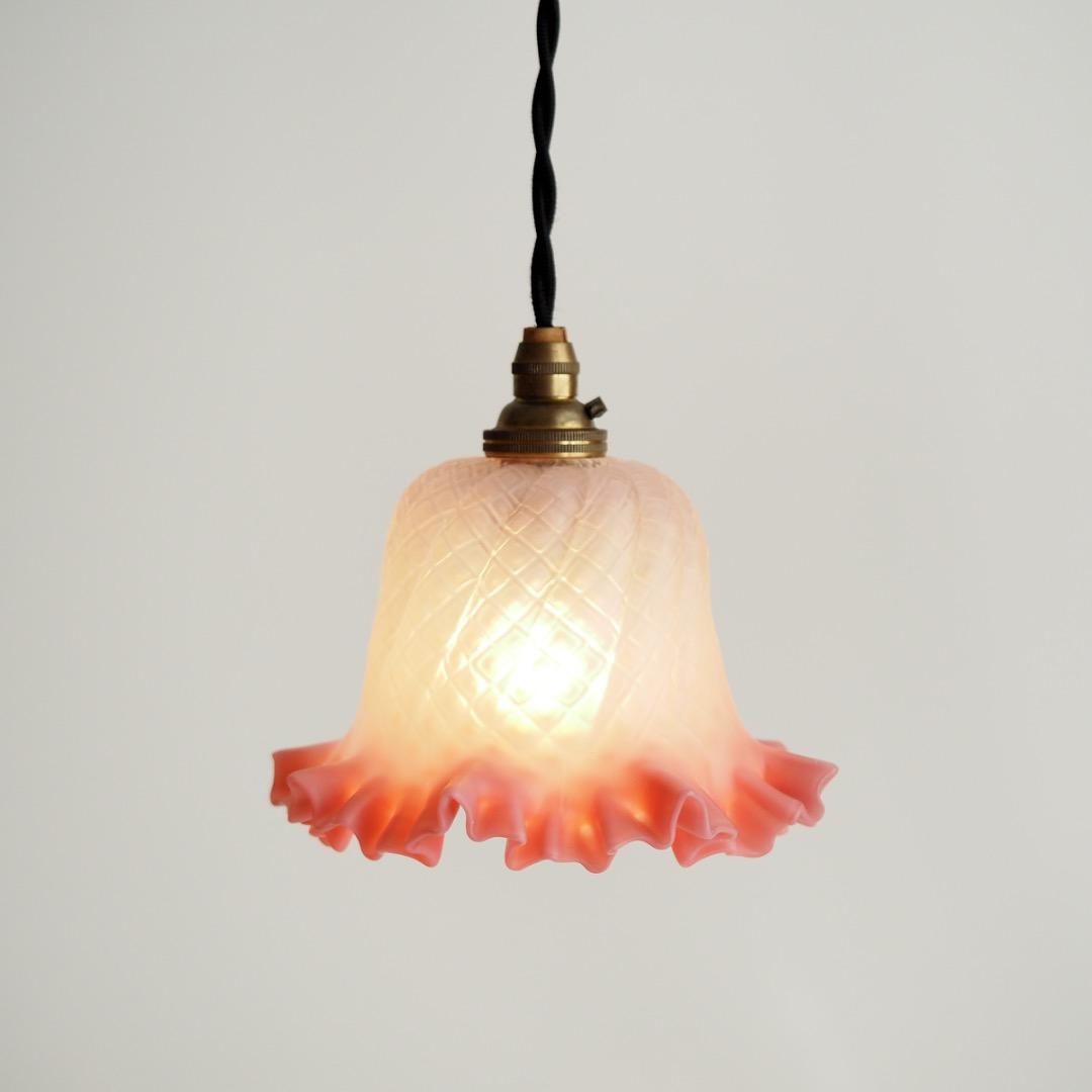 シェードランプ フリル型天吊りランプ / アンティーク 英国製