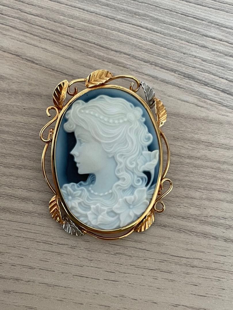 F.W.作カメオ天然石 K18 ペンダント&ブローチ
