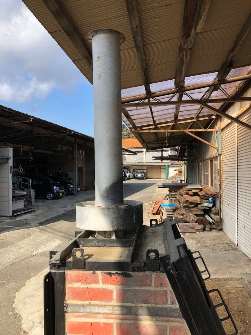 焼却炉　耐火レンガ製　引き取り限定！