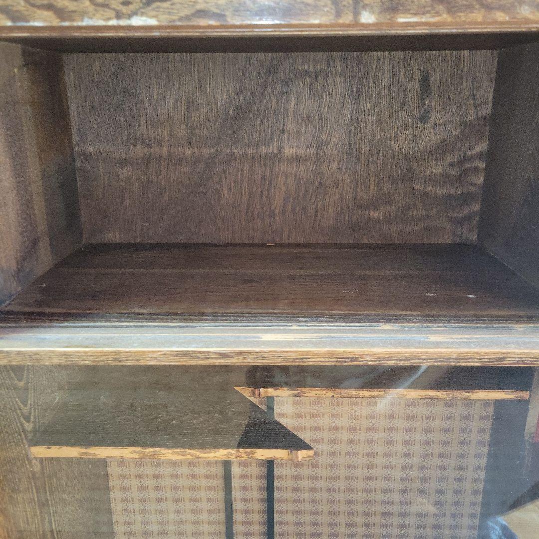 【昭和レトロ】茶箪笥 飾り彫り ガラス収納 アンティーク