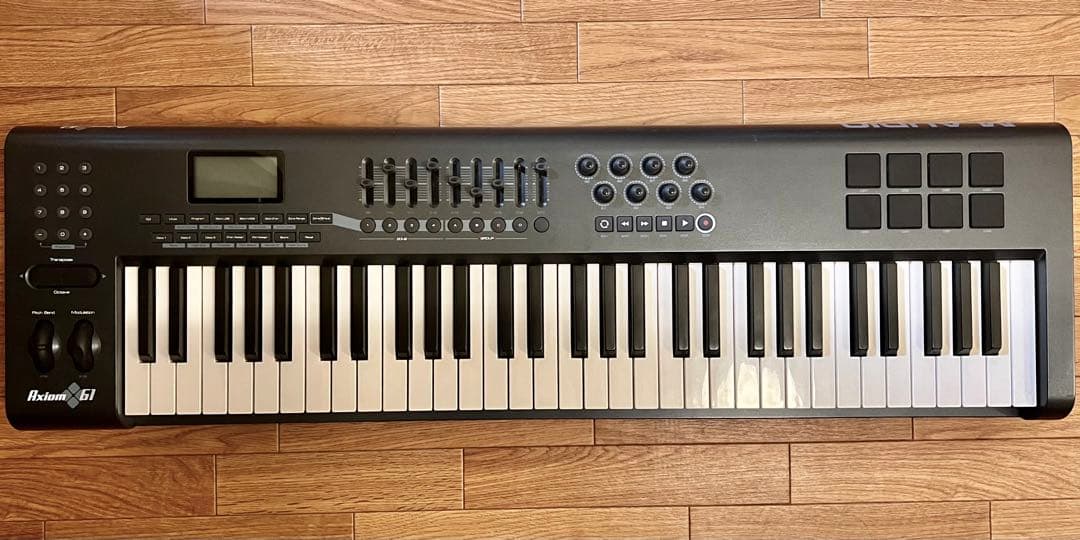 M audio Axiom61 midiキーボード