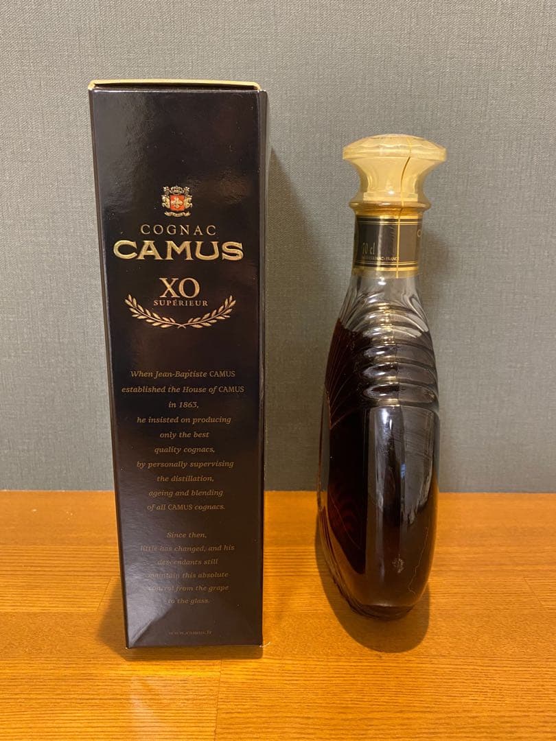 CAMUS XO SUPERIEUR カミュ　スペリオール750ml 40%