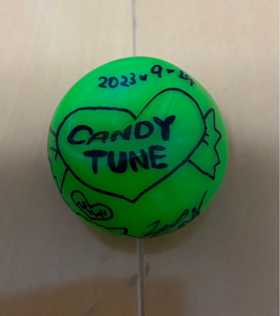 CANDYTUNE メンバー全員サイン入りボール