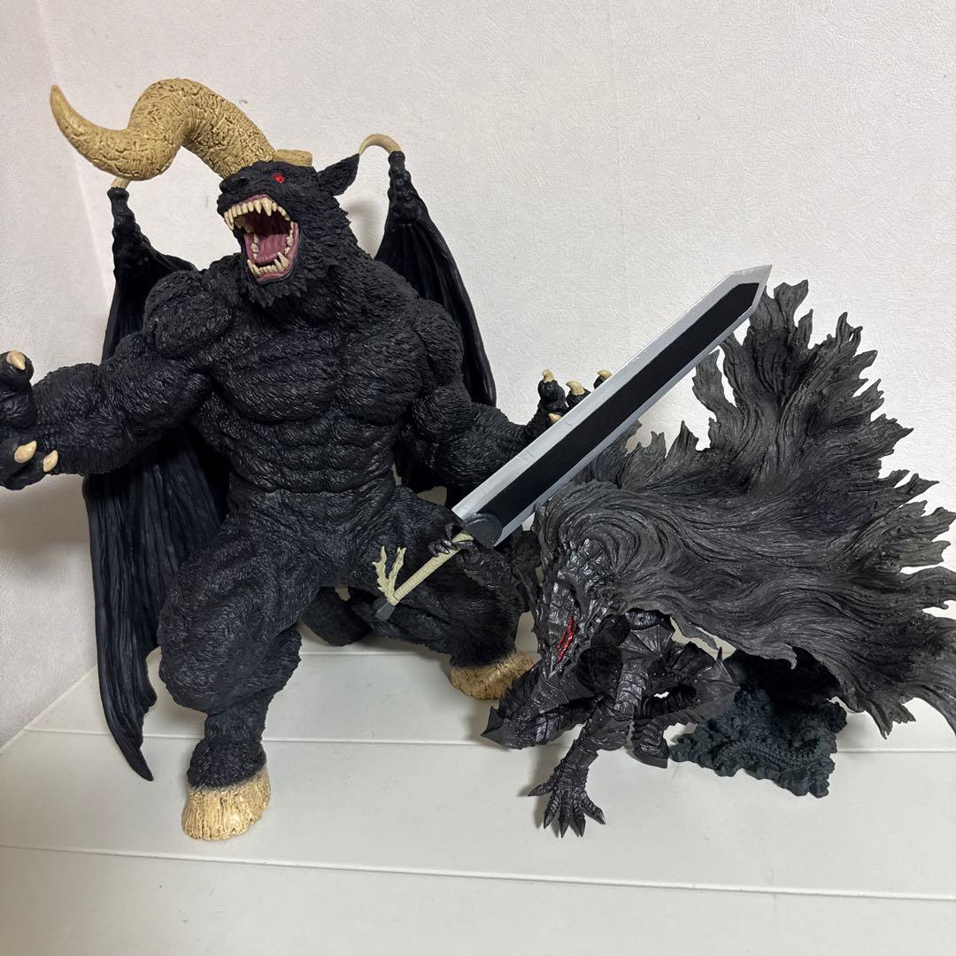 ベルセルク 一番くじ ラストワン賞ゾッド＆A賞B賞ガッツ まとめ売り