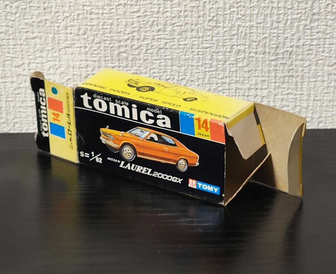 TOMICA　トミカ　日産ローレル　2000GX　箱付き　1Aホイール