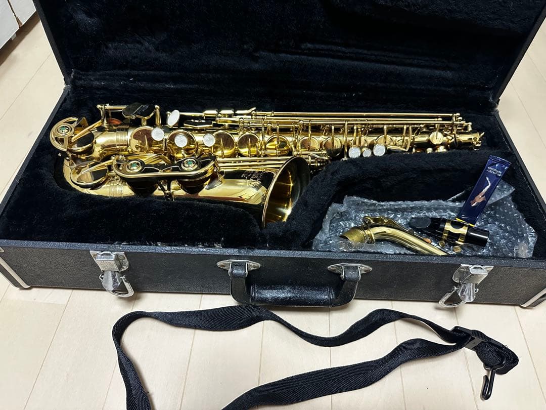 アルトサックス(ゴールド) 本体 ケース付き