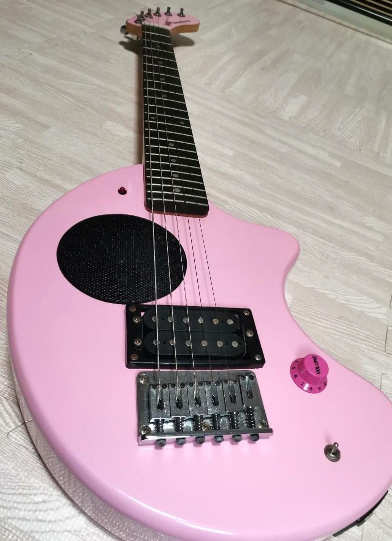 や*ま様 フェルナンデス　FERNANDES ZO-3 桃色 ピンク　ケース付き