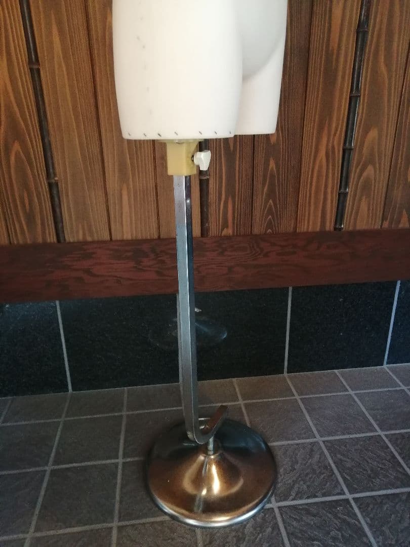 トルソー マネキン レディース 上半身用 店舗 展示用 ディスプレイ 土台付き