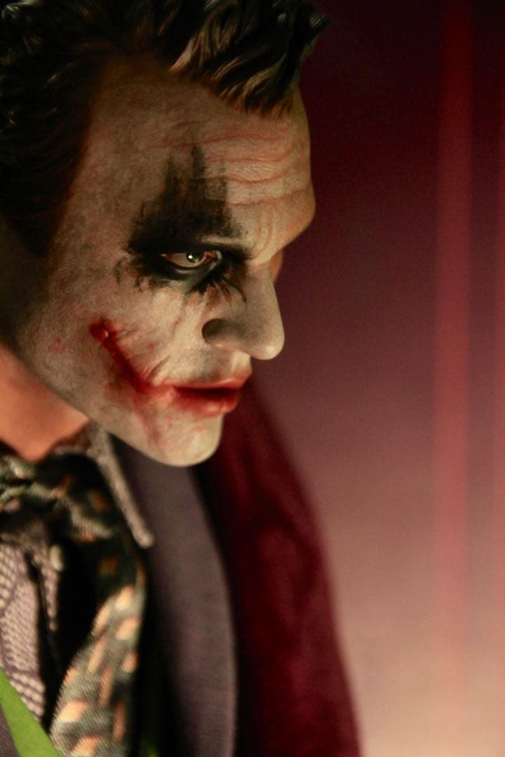 トイサピエンス限定 クオーター・スケール ジョーカー ホットトイズ　ダークナイト