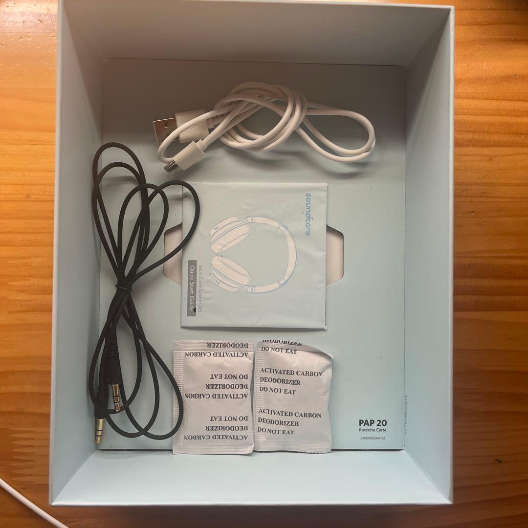 soundcore ワイヤレスヘッドホン Q45