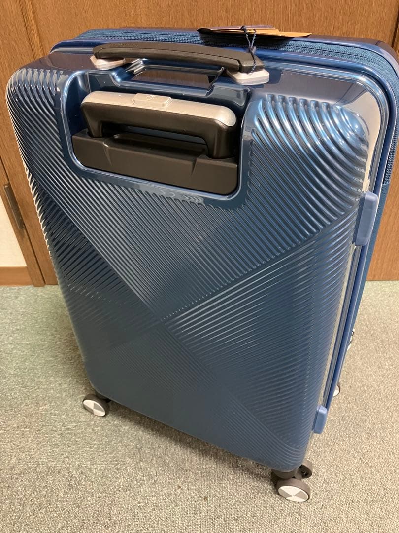 サムソナイト　ヴォラント　スピナー61（Mサイズ）