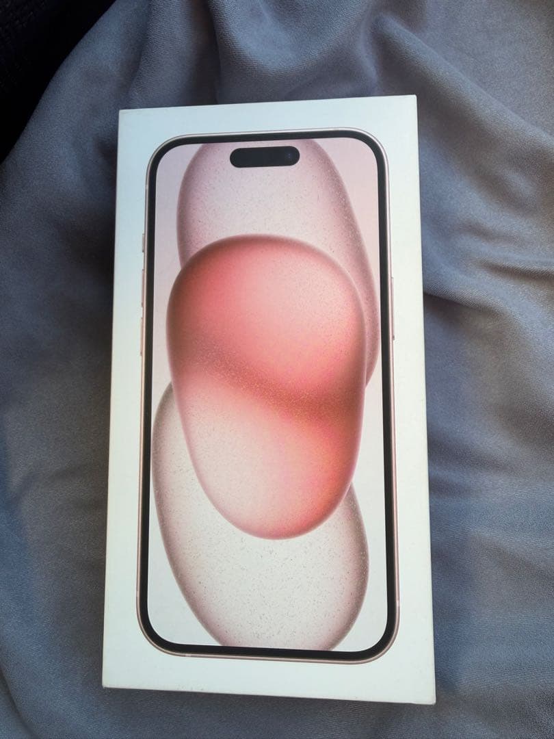 iPhone15 ピンク256GB 本体　2025年購入　新品保護フィルム付き