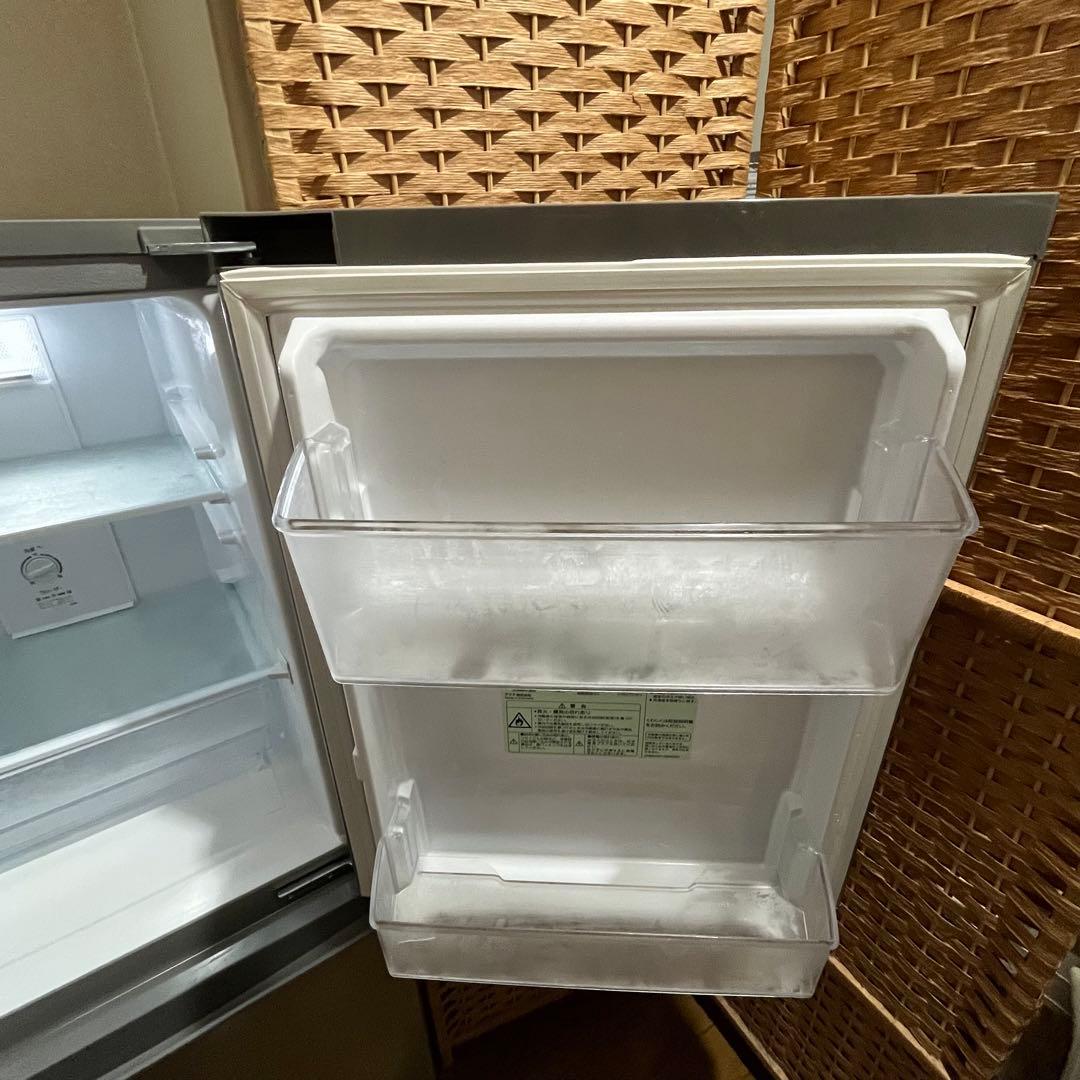 アクア　冷凍冷蔵庫　AQUA AQR-13J(S)形　2020年製