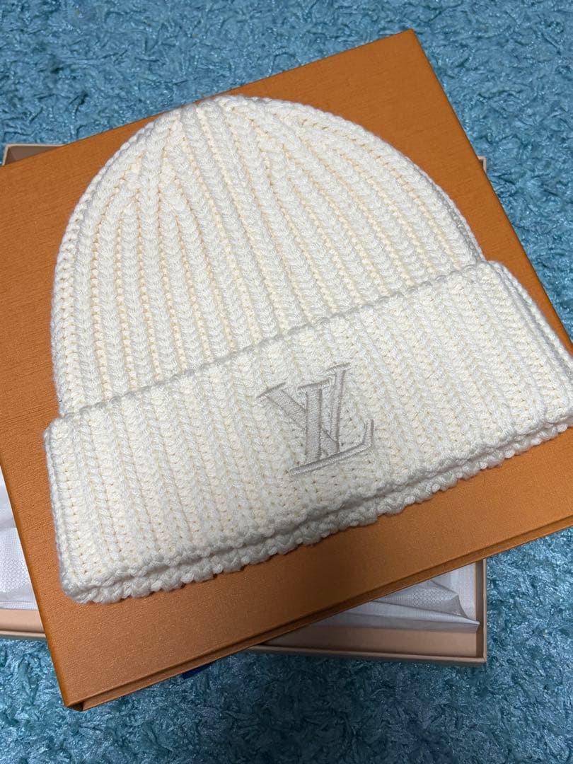 ルイ・ヴィトン ホワイトニット帽