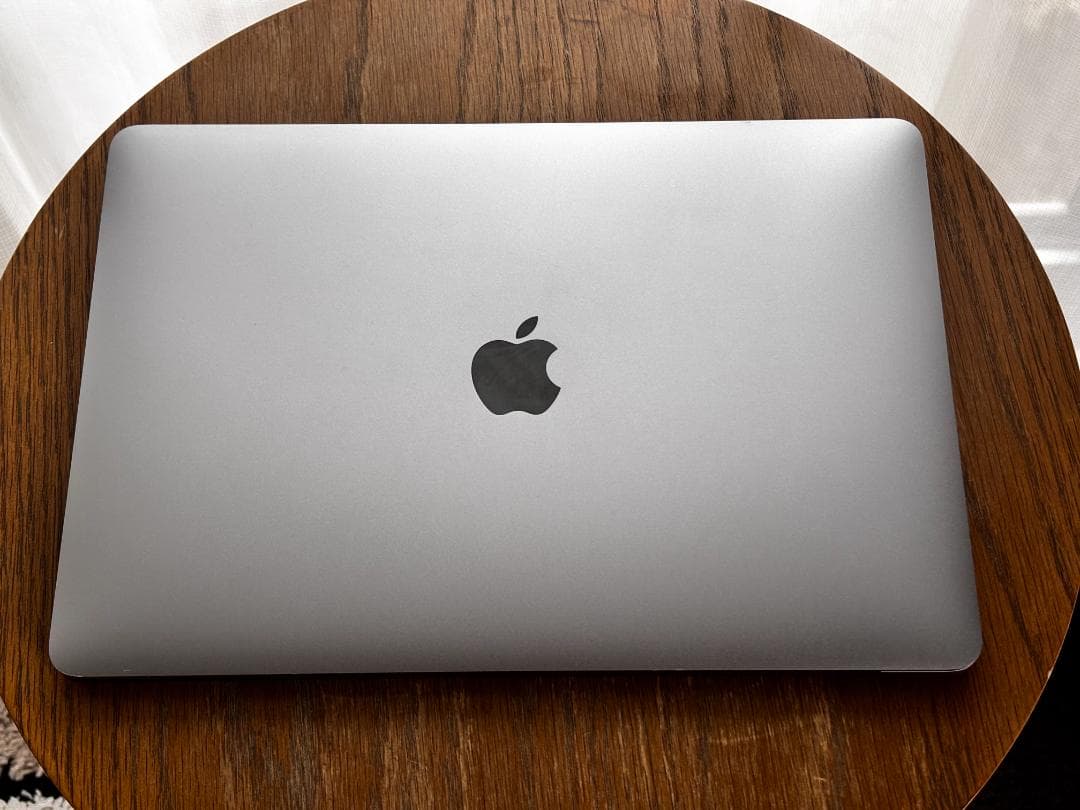 MacBook Pro 13inch mid 2018 (US配列)