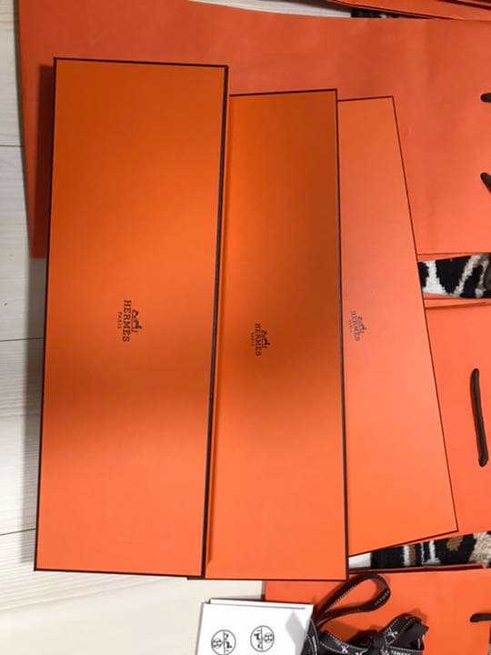 エルメス空箱、紙袋