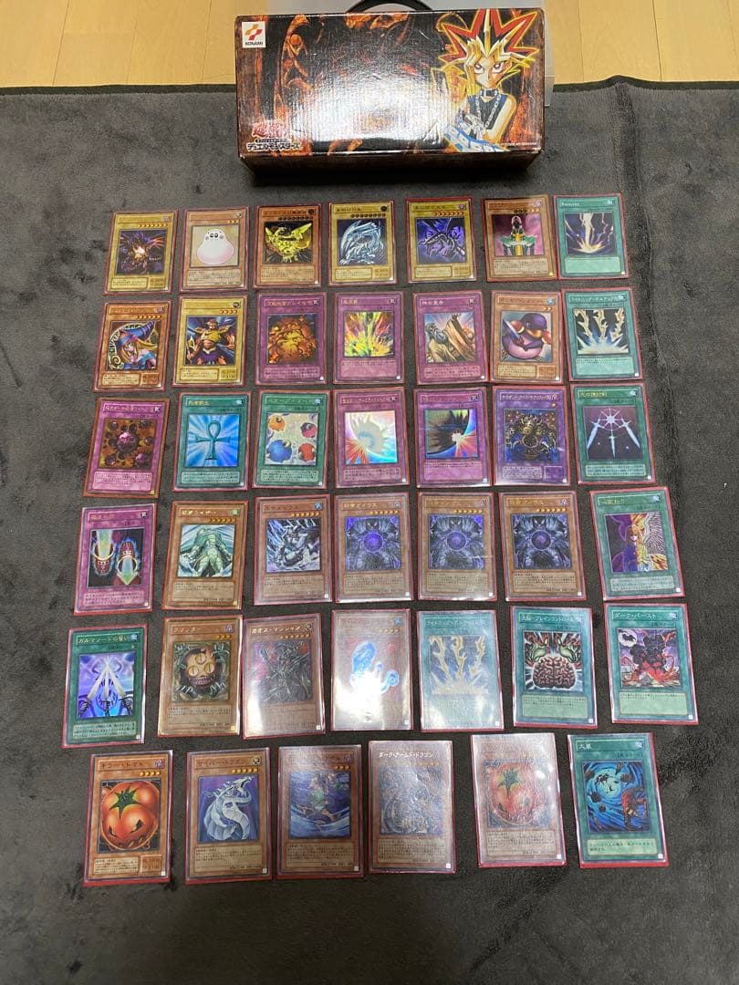 ※たれ蔵　遊戯王　青眼の白龍 ブルーアイズ　レリーフ　遊戯王引退まとめ売り