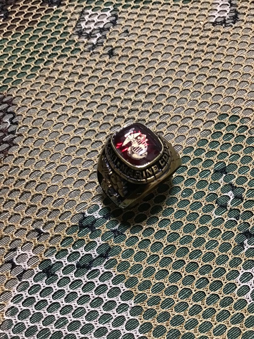 米軍放出品実物　海兵隊カレッジリング　BALFOUR GT 中古品1