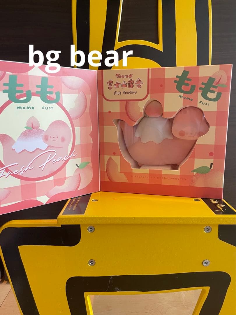 グルメ恐竜・富士山ジュニア　ピーチリンゴ　ブラインドボックス　おもちゃ