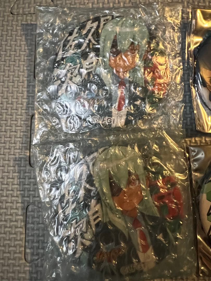 【バラ売り不可】イナズマイレブン　ドでか缶バッジ　64点セット