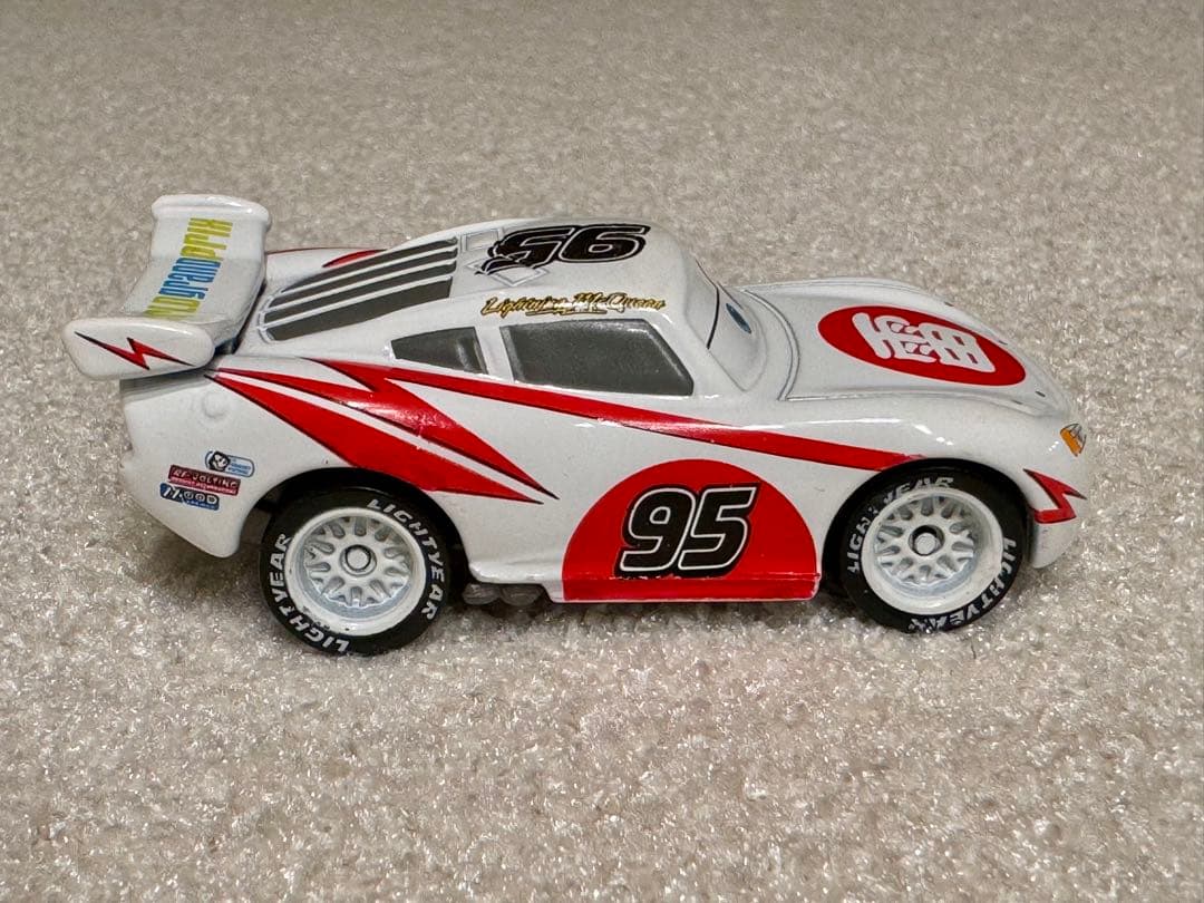トミカ　カーズ　マックィーン　日本SPタイプ