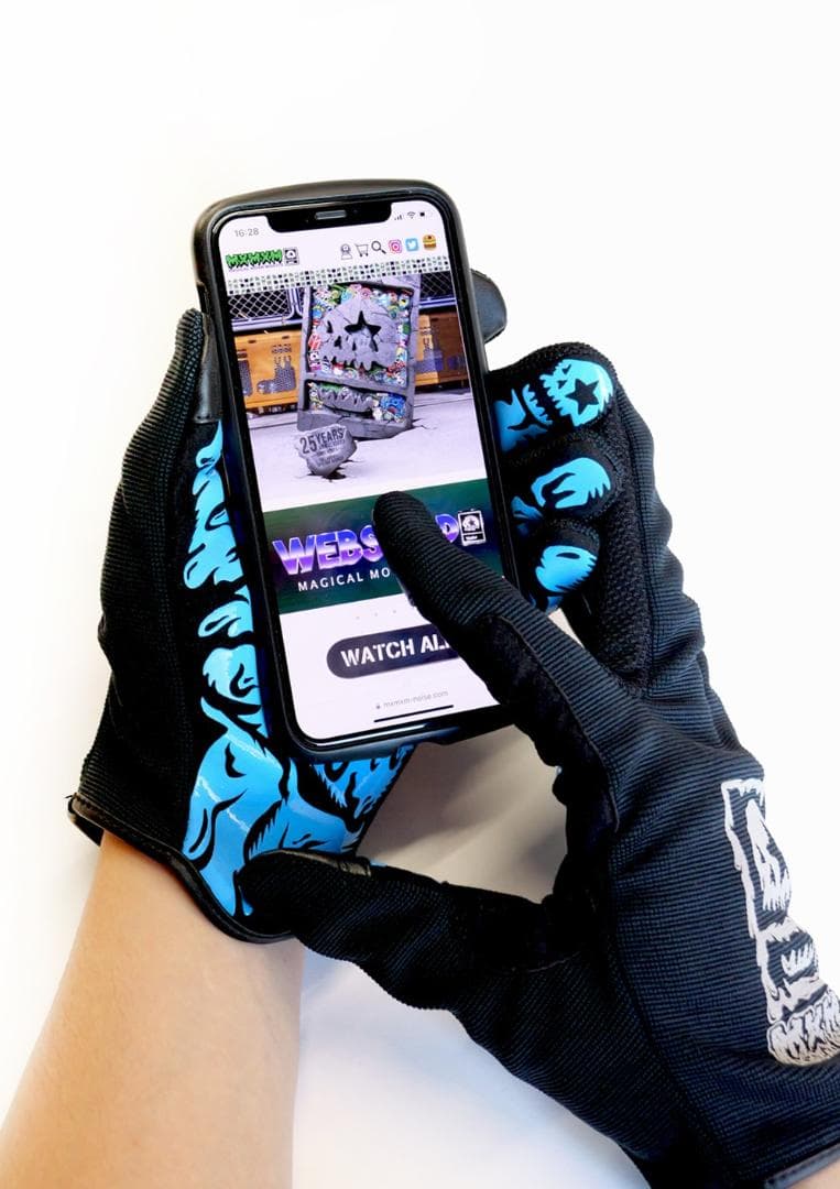 新品　サンタクルーズ x MxMxM スクリーミングハンドグローブ　黒緑