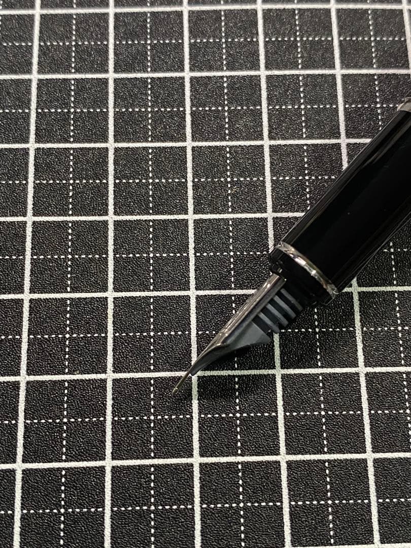 PILOT GRANCE 太陽-Sun 万年筆　字幅F