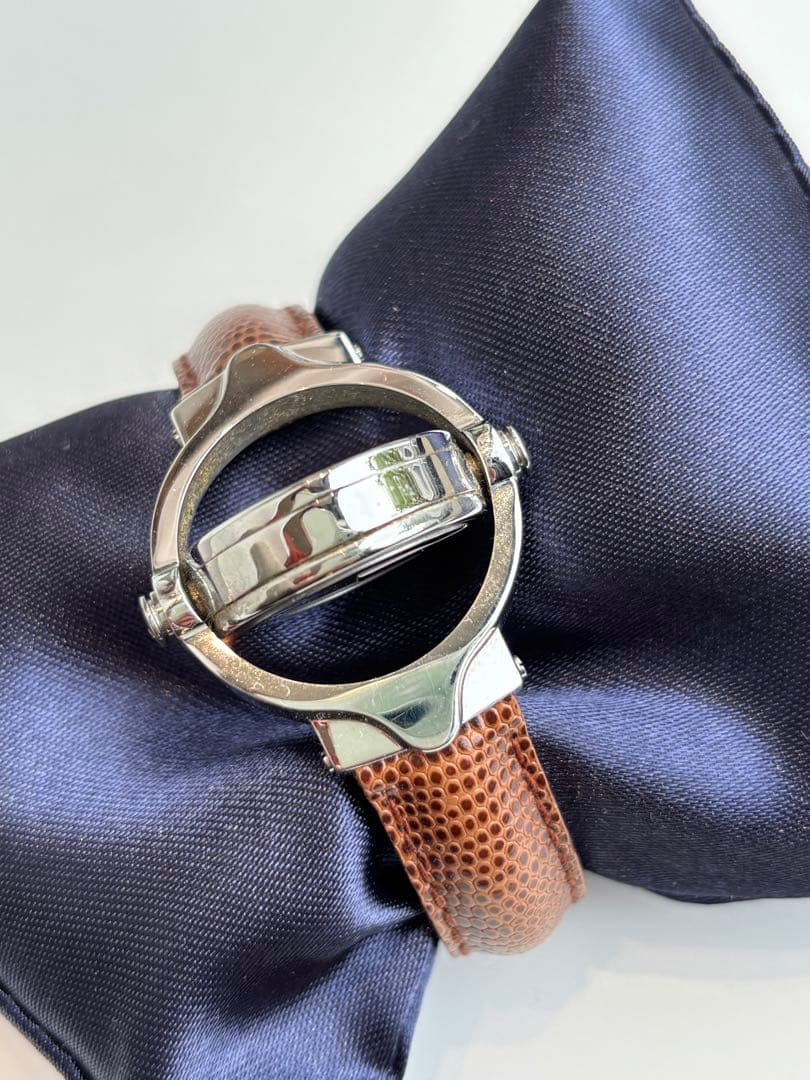 GUCCI ブラウンレザー 時計