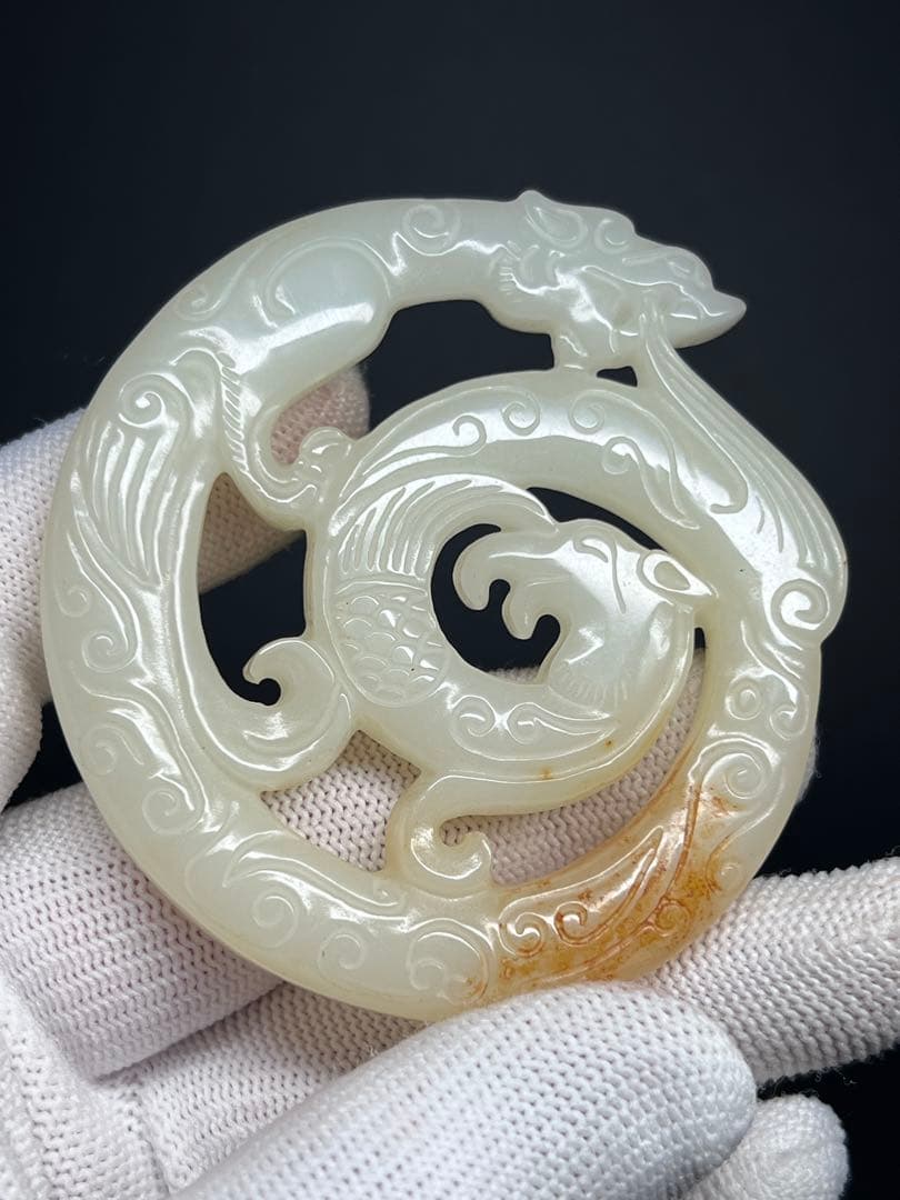 古美術　細工透彫　龍鳳紋　和田玉　縁起物　財運金運　中国古玩　お守り　旧家蔵出し