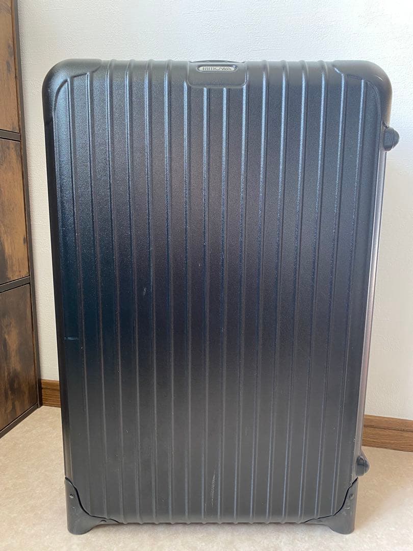 RIMOWA ブラック キャリーケース　63L