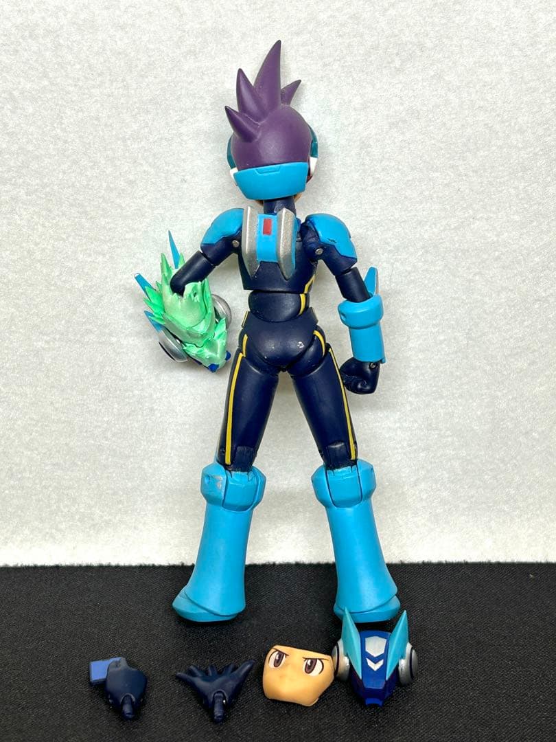 4インチネル 流星のロックマン シューティングスターロックマン【千値練】