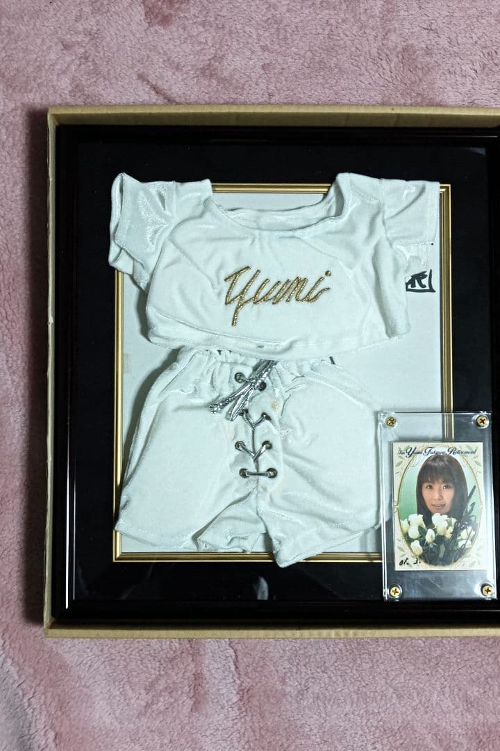 アルシオン　府川唯未　引退記念　ミニコスチューム付き額入りサイン　ホワイト仕様