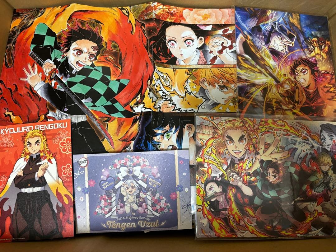 アニメキャラクター 紙類 大量 まとめ売り♡