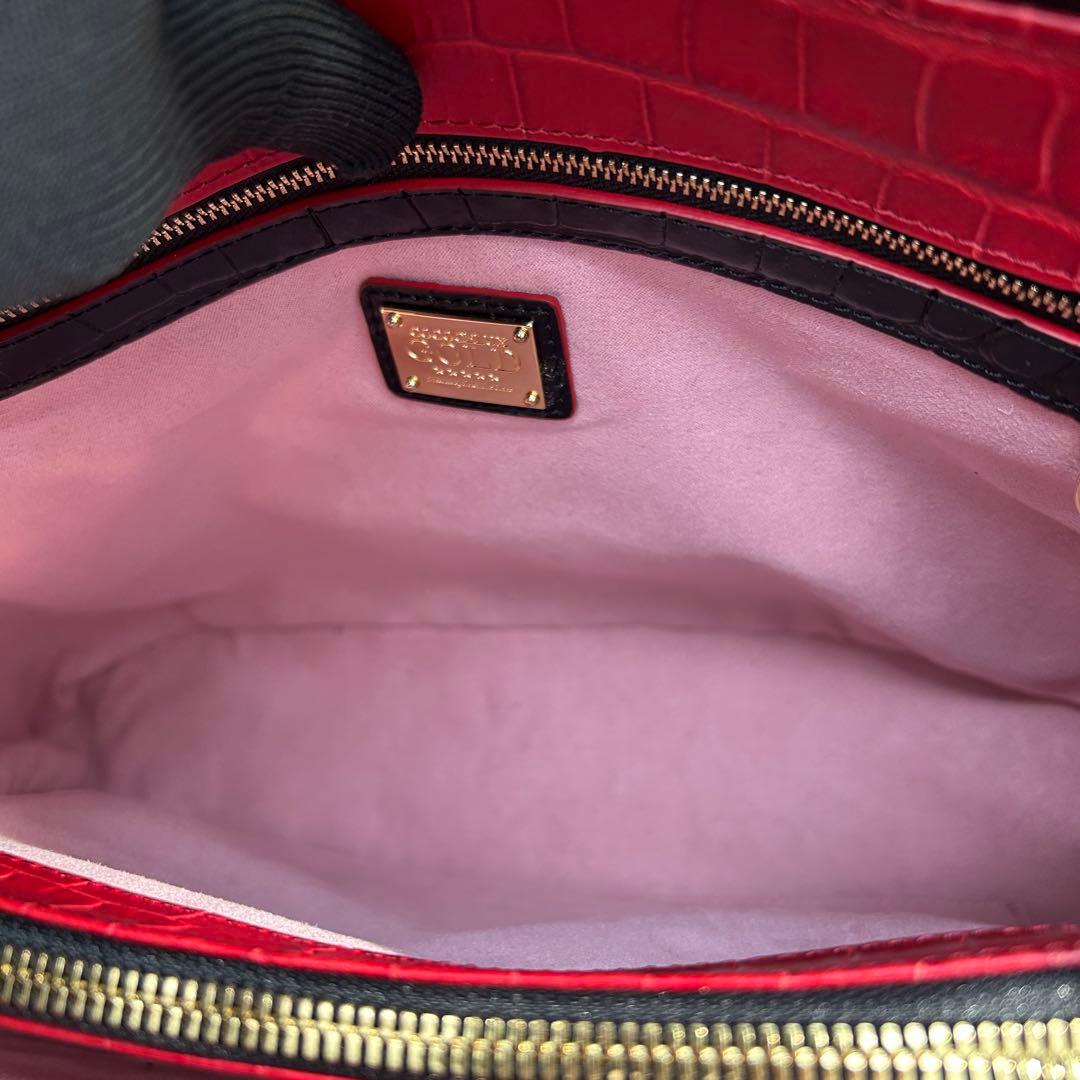 未使用　ココセリュックスゴールド　ショルダーバッグ　2way　クロコ型押し　A4