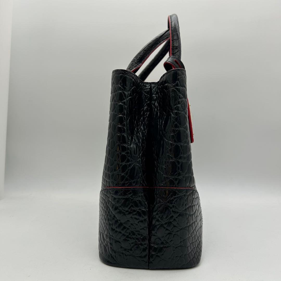 未使用　ココセリュックスゴールド　ショルダーバッグ　2way　クロコ型押し　A4