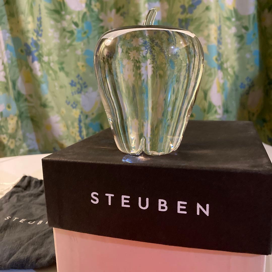 STEUBEN ガラス　りんご　最後の一つ