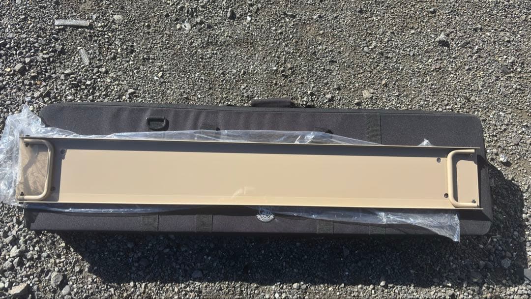 BRUNT チェックメイト Lサイズ 未使用品 定価以下 タン