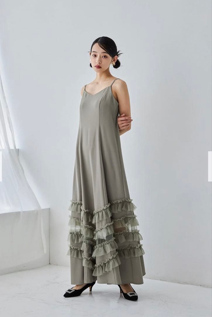 【週末限定値下】niana トランスペアレントヘムセットアップドレス　L