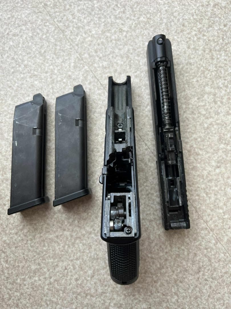 東京マルイ　Glock 34 ガスガン マガジン2本付き