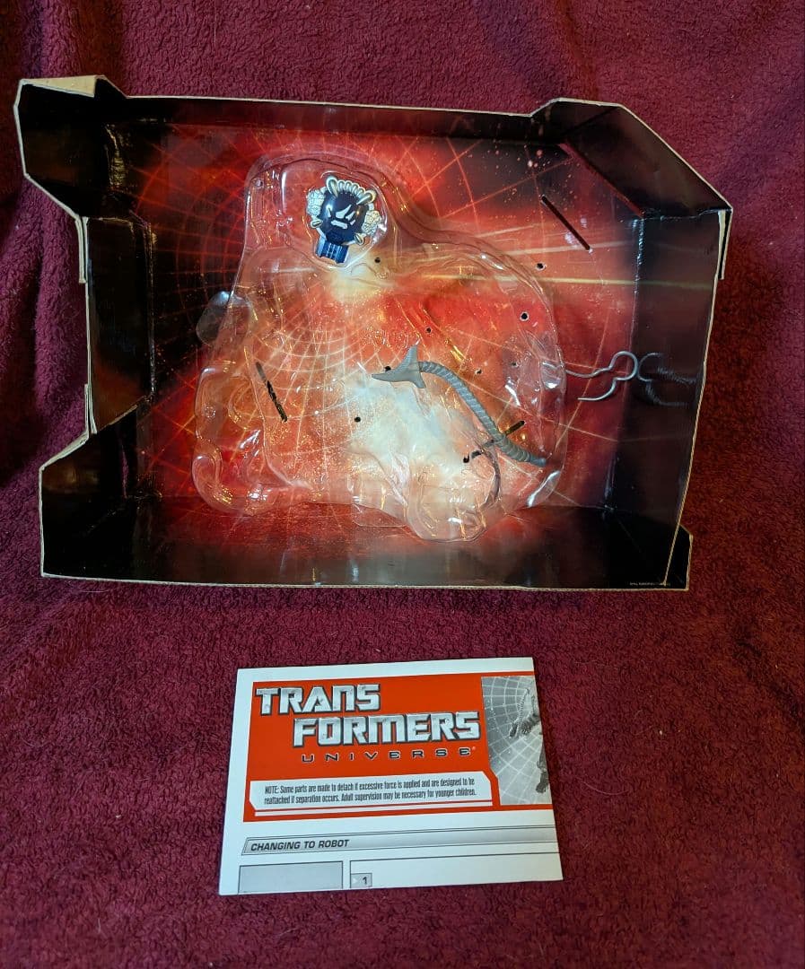 トランスフォーマー　ユニバース　レオプライム