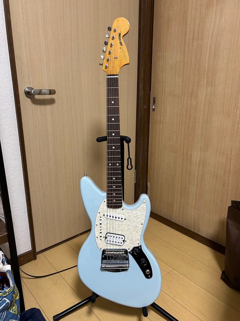 Fender  Cobain Jag-Stang ジャグスタング