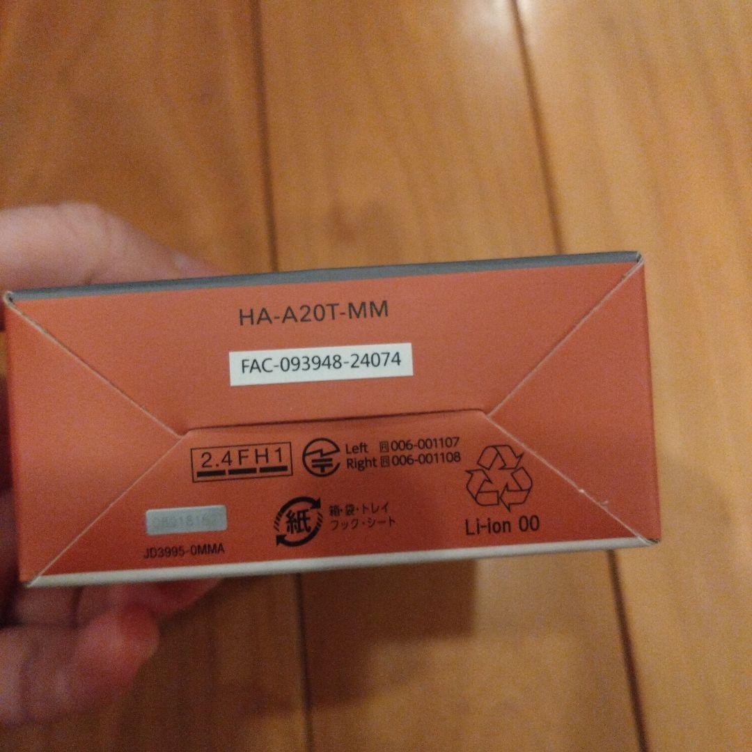 ディズニーストア　ワイヤレスイヤホン　ミッキー