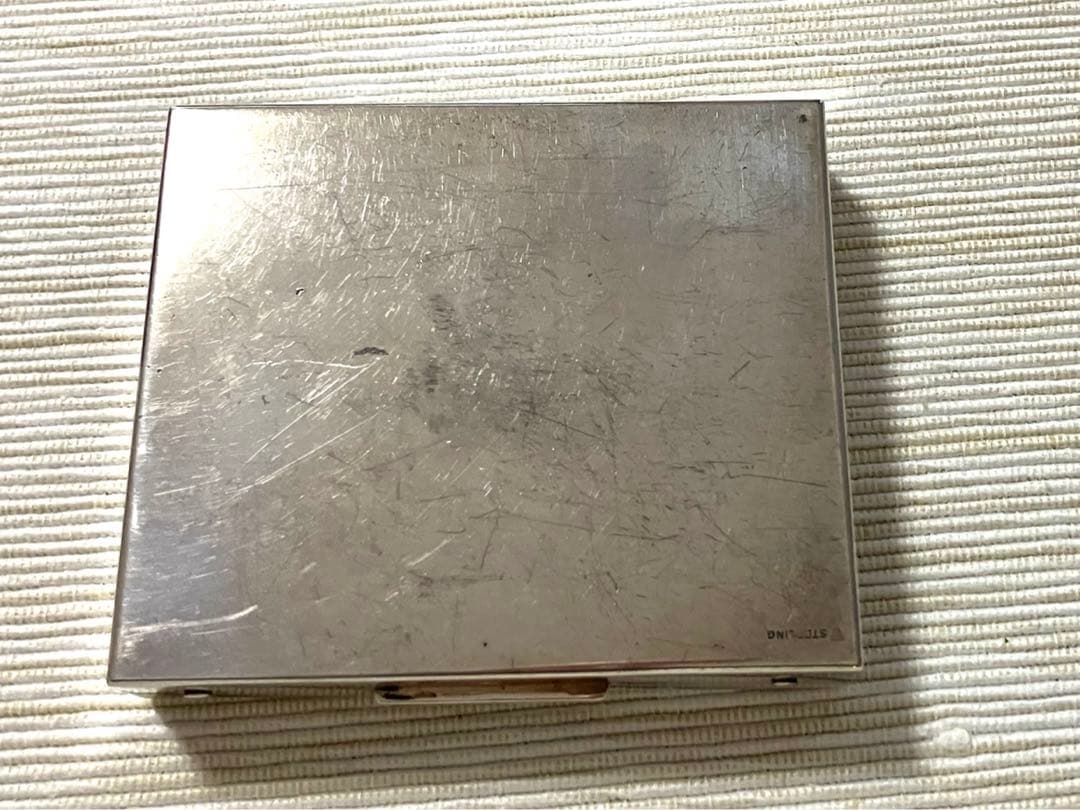 シルバーコンパクト　アンティーク